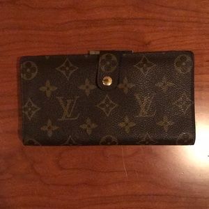 Louis Vuitton wallet brand new with bag